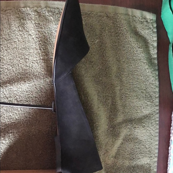 Flat dress shoes - Picture 2 of 2